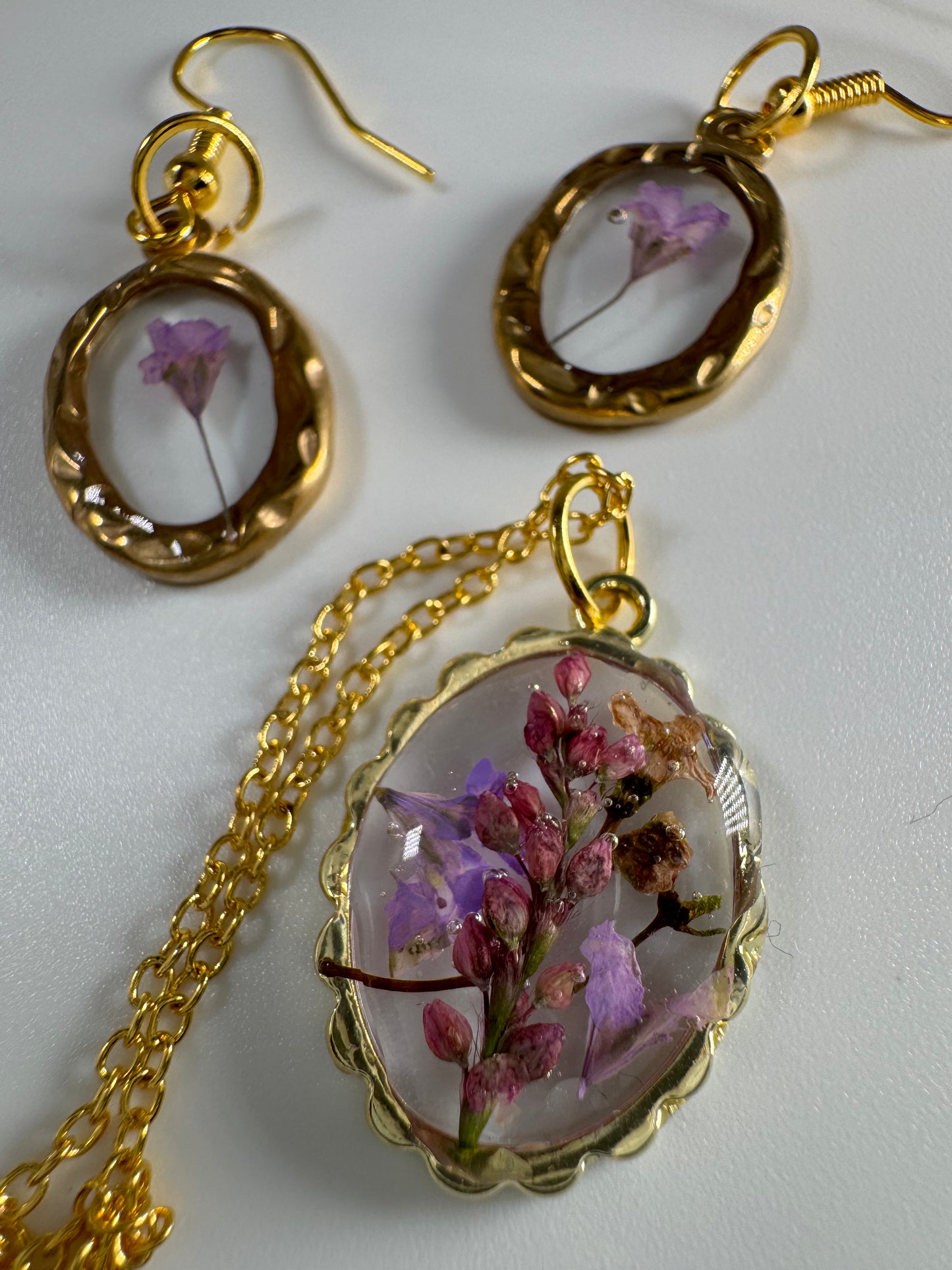 Pendant and Earring Set in Lavender