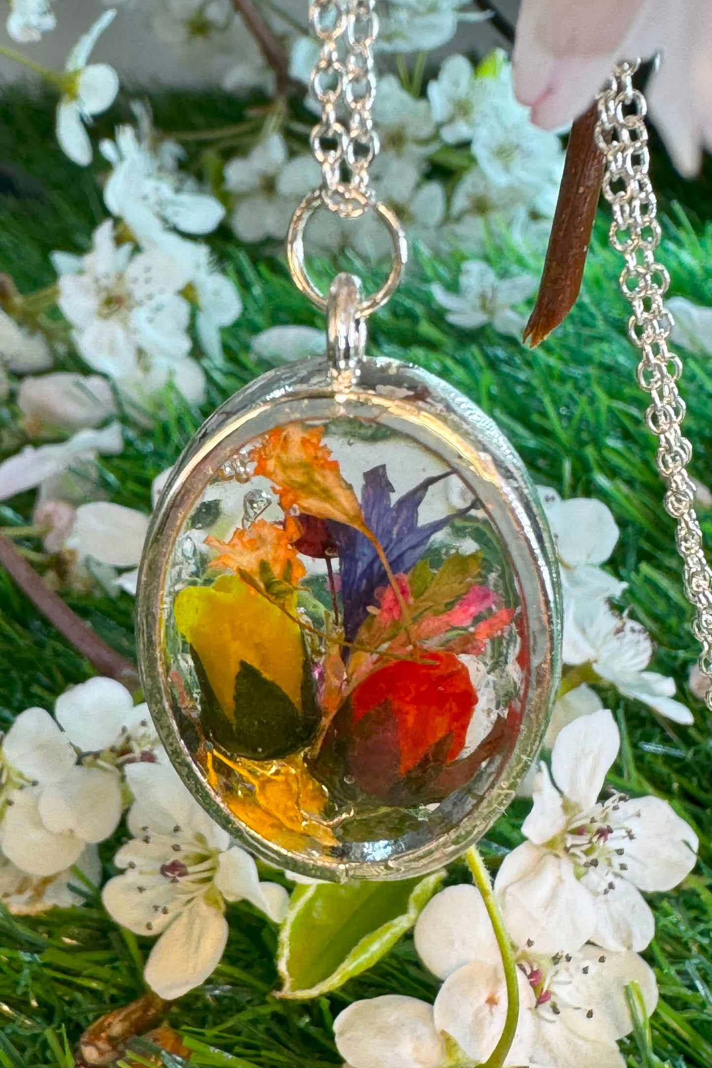 Garden in a Pendant Design