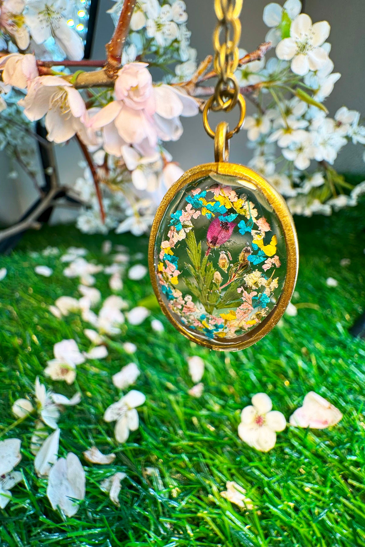 Beautiful Two Sided Pendant with Tiny Wreath Flowers