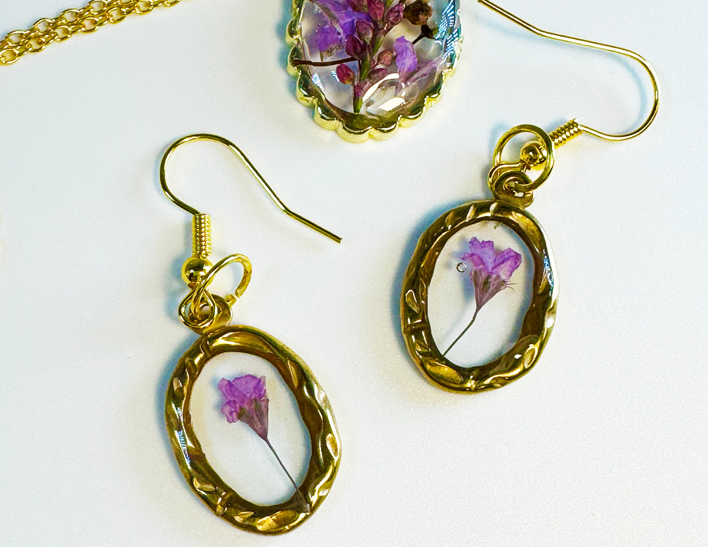Delicate Gold Earrings with Lavender Flowers