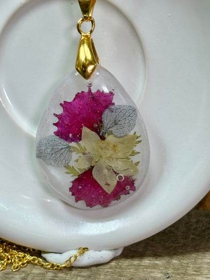 Red and Tan Hydrangea Pendant
